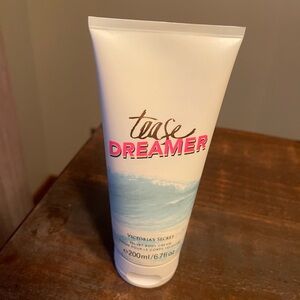Victoria's Secret Tease Dreamer Body Cream